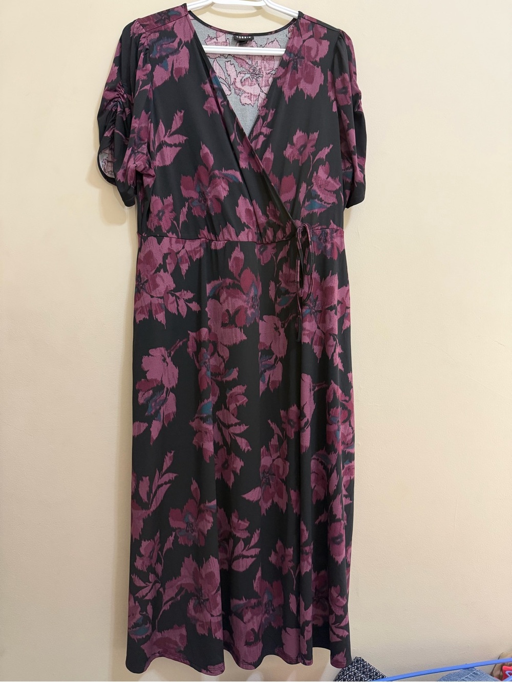 torrid Plum Floral Wrap Midi Dress on Black